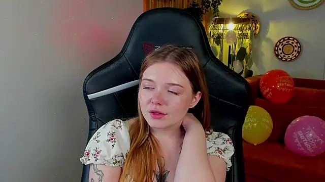 elinavale - ElinaVale's free webcam