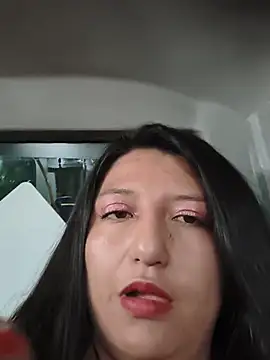 Melany_daring