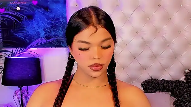 Keira_Fox31 webcam