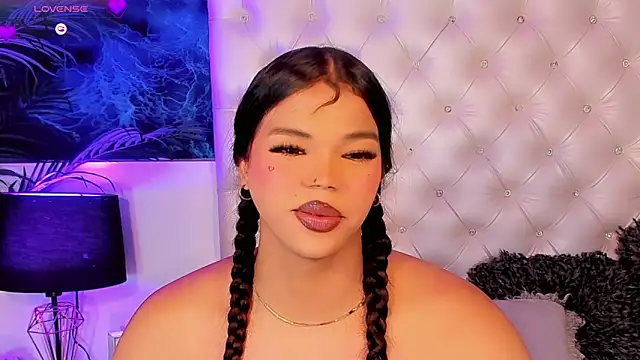 Keira_Fox31 webcam