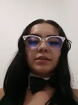 ema_isabella - Ema_Isabella's free webcam - UK Sex Cams
