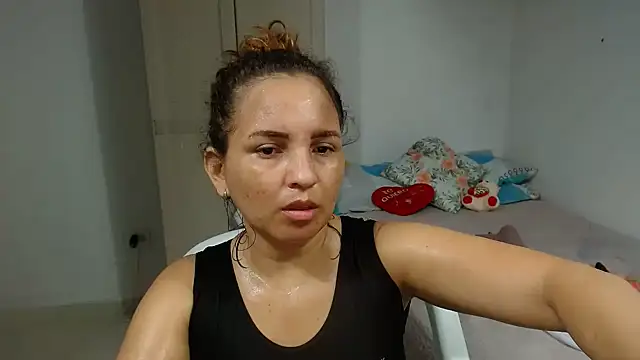 agatha_browser - Agatha_browser's free webcam