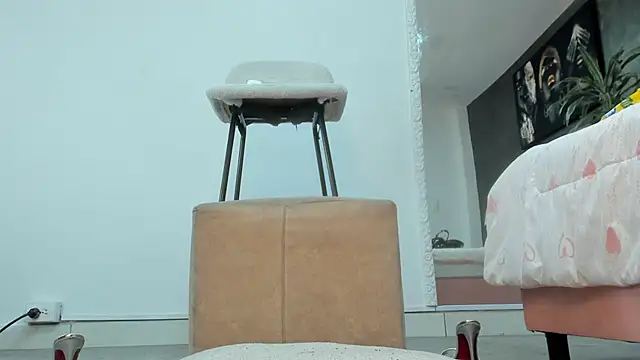 isa_lancaster - Isa_lancaster's free webcam