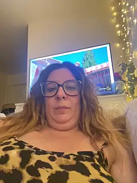 jasmineglow7 - JasmineGlow7's free webcam