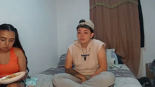 kathy_luisa - Kathy_luisa's free webcam - UK Sex Cams