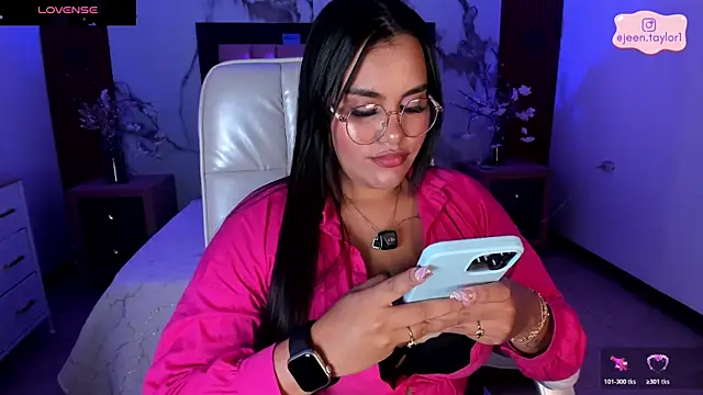 Jeen_Taylor