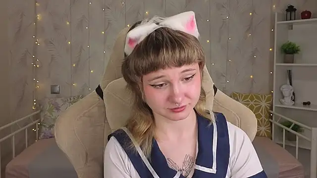 Tori_Cutie webcam