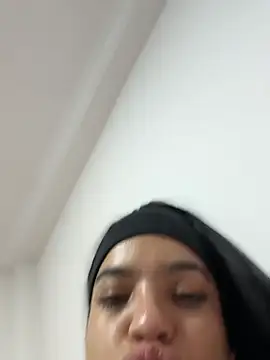 JuanitaMore01 live sex cam