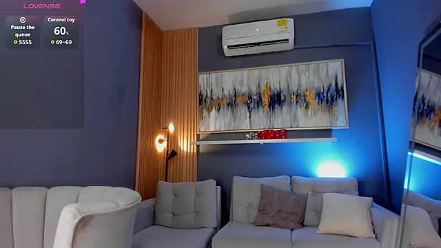 Watch lilian_vergara live on EroticFlix - High definition streams