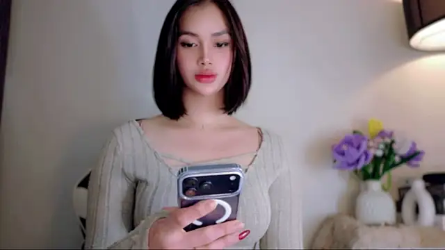 Anna_HollyDoll live sex cam