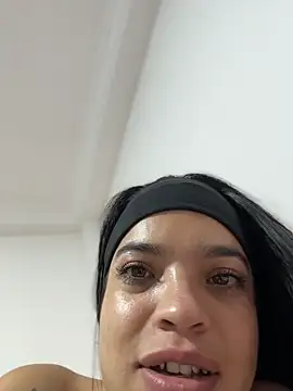 juanitamore01 - JuanitaMore01's free webcam - UK Sex Cams