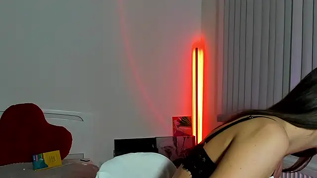 Andrea_Blossom webcam