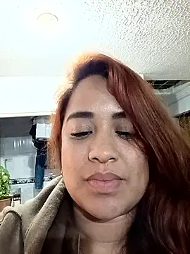AriaGomez_ webcam