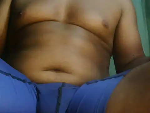 bigblackcock75 (M mature) - MILK IN GOAL