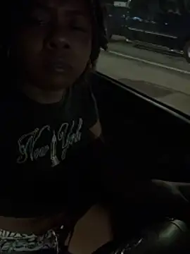Ebony_Queeen
