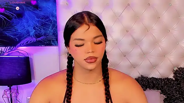 Keira_Fox31 webcam