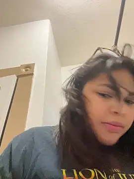 miacanela_xo - Miacanela_xo's free webcam