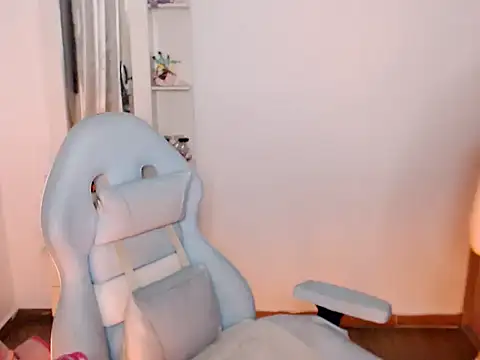 boreal_moon - BOREAL_MOON's free webcam