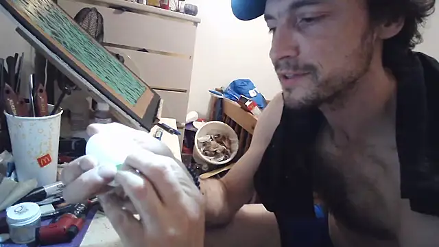 JohnnyMoves