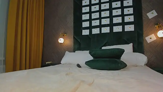 Tessa_Sunn