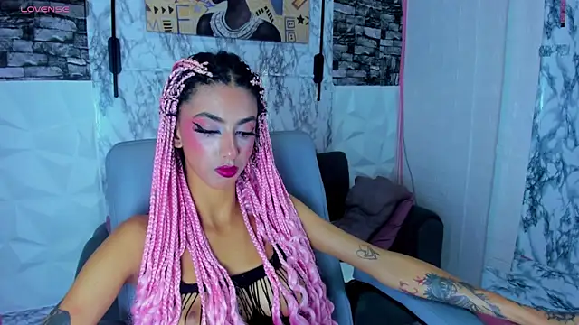 Queen_Cuarxxo webcam