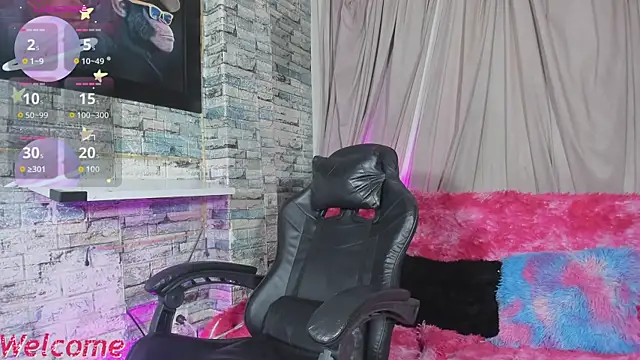 Zamara_Kleii webcam