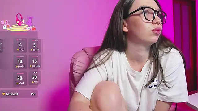 Arianahot777