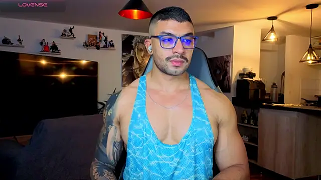 michael_diamond - Michael_Diamond's free webcam