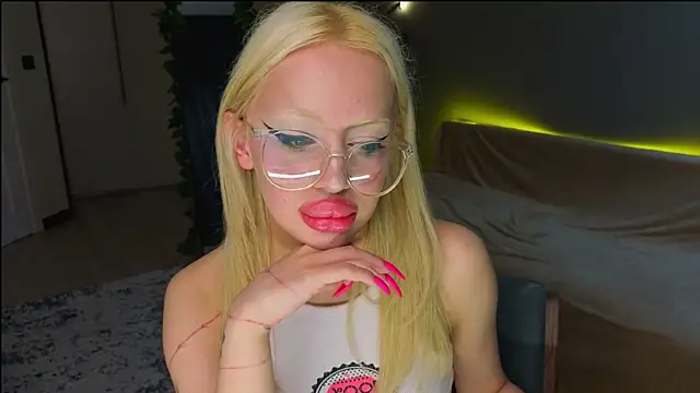 Luna_Beverly