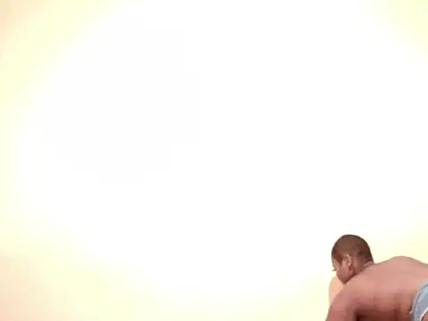 Queen_BootyXXX live sex cam