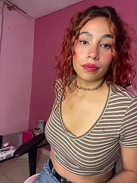 prettychloe_ - PrettyChloe_'s free webcam - UK Sex Cams