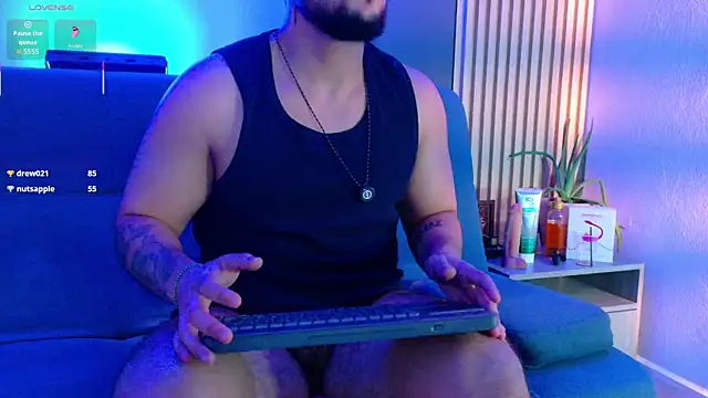 marcus_aress - Marcus_Aress's free webcam - UK Sex Cams