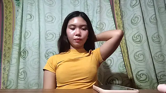 regenakhanponaphan - RegenaKhanponaphan's free webcam - UK Sex Cams