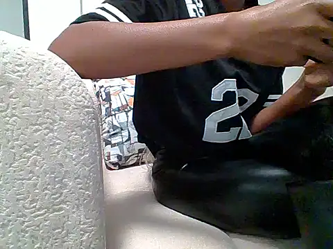 petite_baby5 - Petite_baby5's free webcam - UK Sex Cams