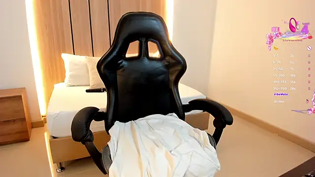 nina_desire_