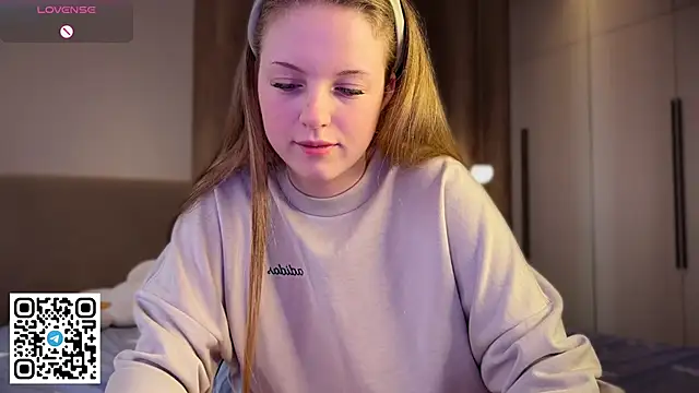 Watch steffi_meoww live on EroticFlix - High definition streams