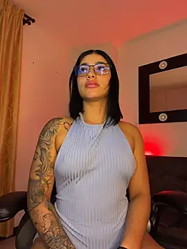 alannaevons (G young) - No clothes 😈🥵