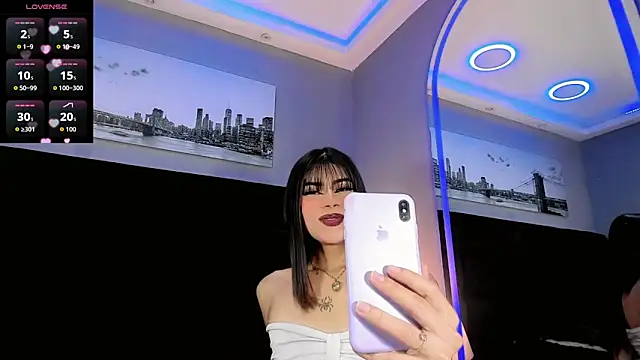 cutemiaaa (T teen) - very beautiful Mia