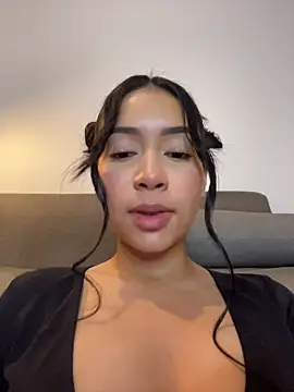 Soe_Love live sex cam