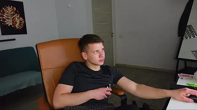 Zack_Gillian