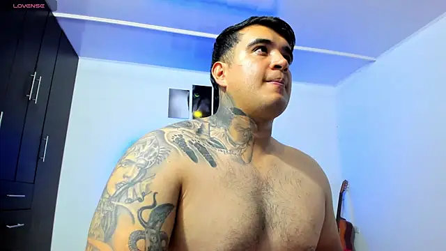 thiago__cp01 - Thiago__cp01's free webcam