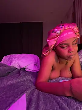 Preview of therealoshunqueen