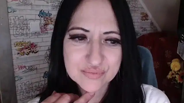DebraMilf