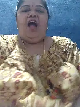 tamilthanushri live sex cam