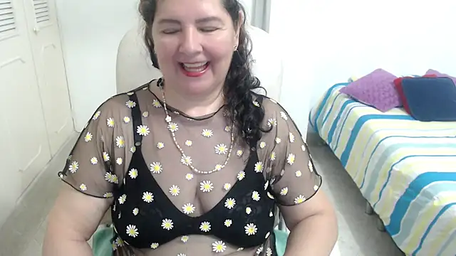 leonela_69 - Leonela_69's free webcam - UK Sex Cams