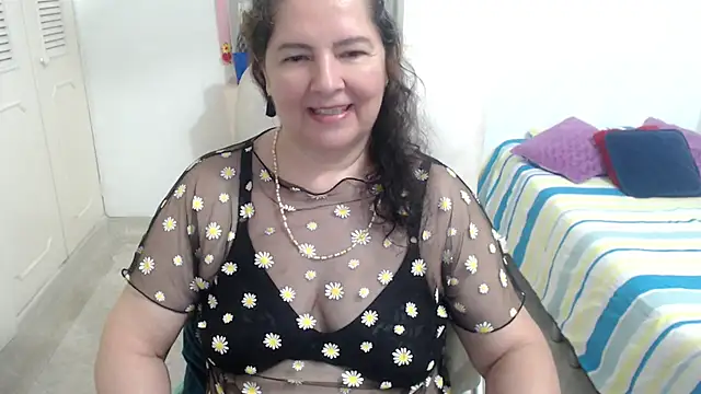 leonela_69 - Leonela_69's free webcam - UK Sex Cams
