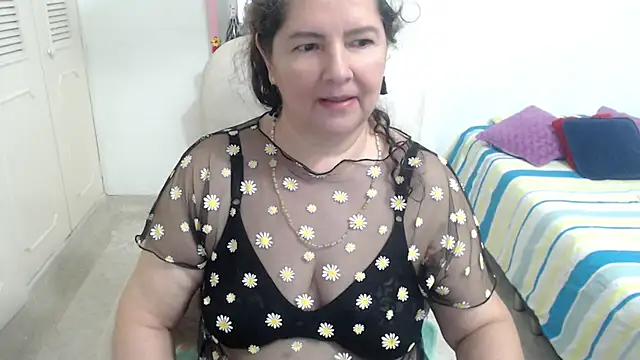 leonela_69 - Leonela_69's free webcam