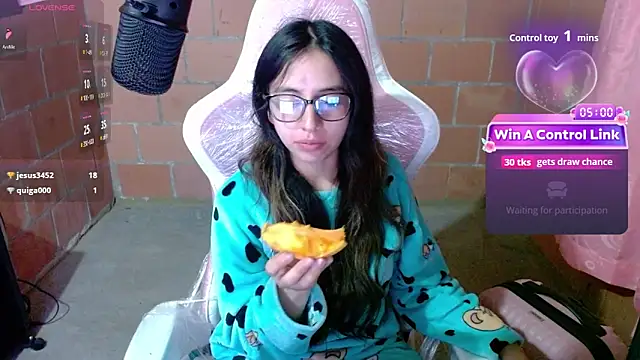 Maggie_Fox3