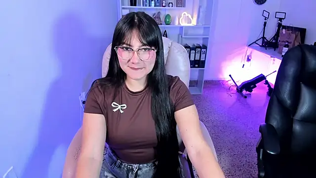 Watch Dakota_jhons1 live on EroticFlix - High definition streams
