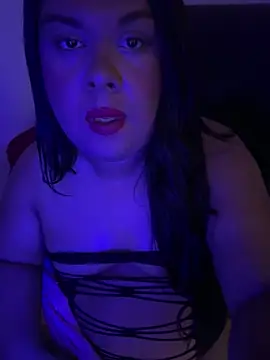 Modelo: NicoleBBigAss